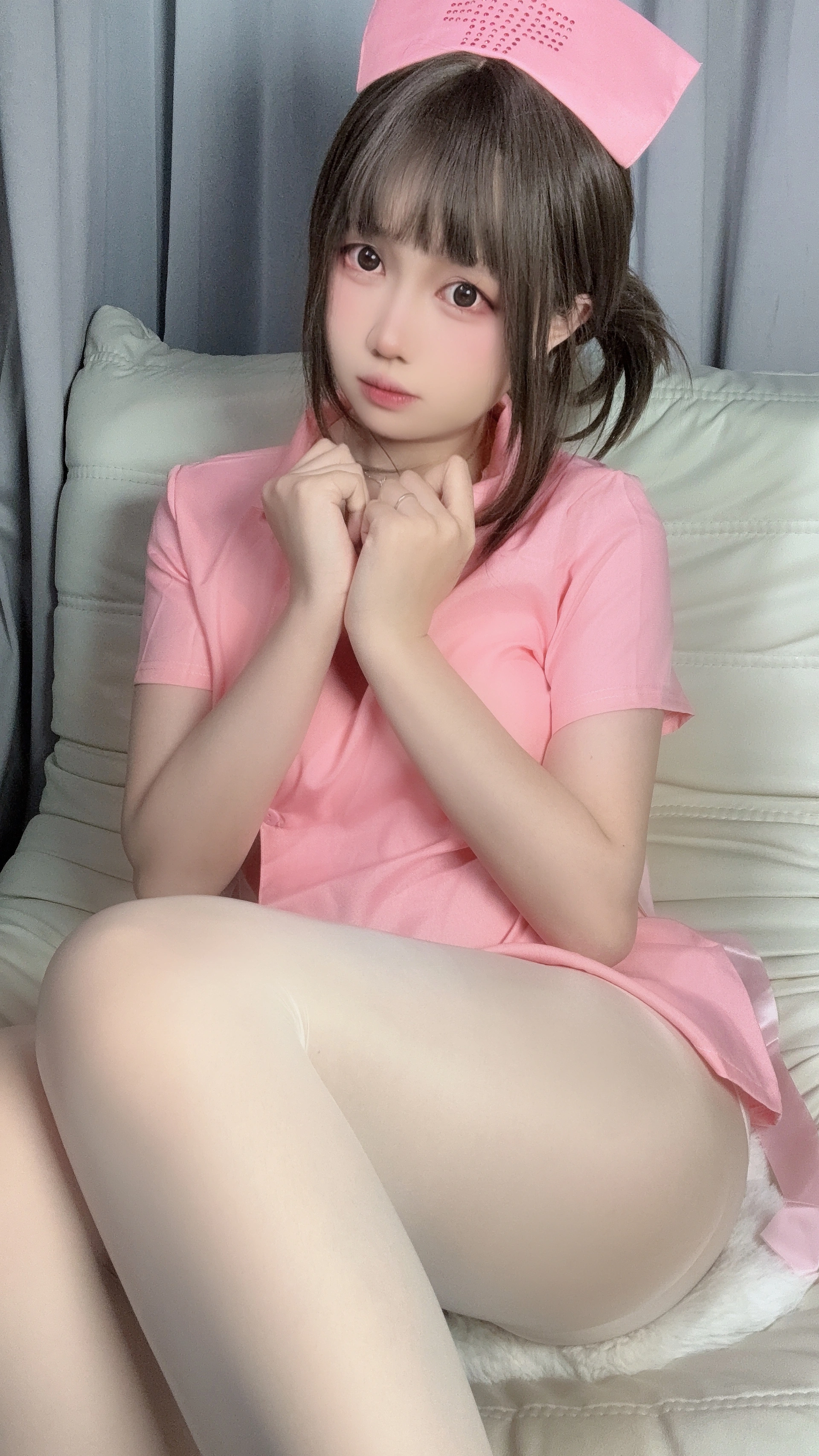 洛桑w伊梓 – NO.018 25年7月会员专属 粉护士 2